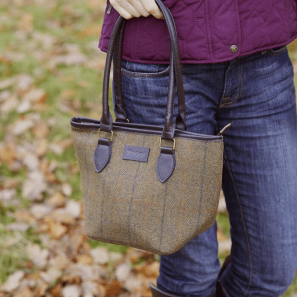 toggi melton ladies tweed bag glencoe tweed worn